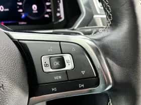 Volkswagen Tiguan (2021) thumbnail 21