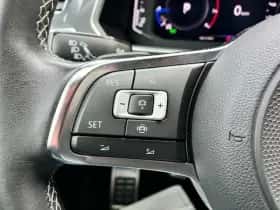 Volkswagen Tiguan (2021) thumbnail 22