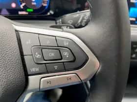 Volkswagen Golf (2022) thumbnail 21