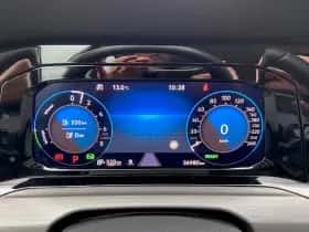 Volkswagen Golf (2022) thumbnail 7