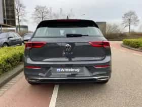Volkswagen Golf (2022) thumbnail 9