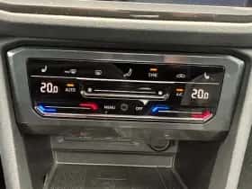 Volkswagen Tiguan (2024) thumbnail 23