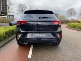 Volkswagen T-Roc (2023) thumbnail 10