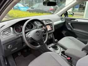 Volkswagen Tiguan (2020) thumbnail 6