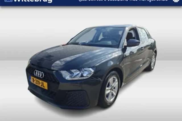 Audi A1 (2022) thumbnail 1