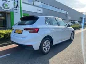 Škoda Fabia (2023) thumbnail 4