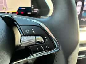 Škoda Octavia (2023) thumbnail 19