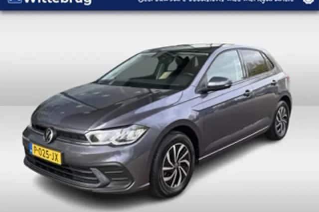 Volkswagen Polo (2022) thumbnail 1