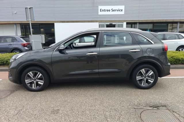 Kia Niro (2022) thumbnail 6