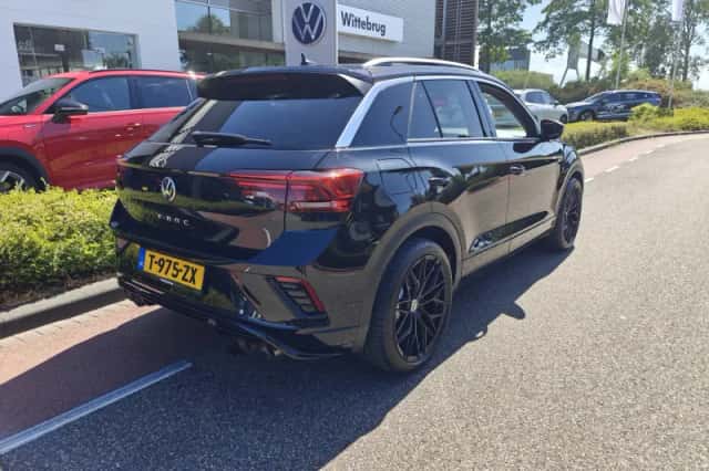 Volkswagen T-Roc (2020) thumbnail 4