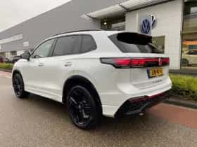 Volkswagen Tiguan (2025) thumbnail 3