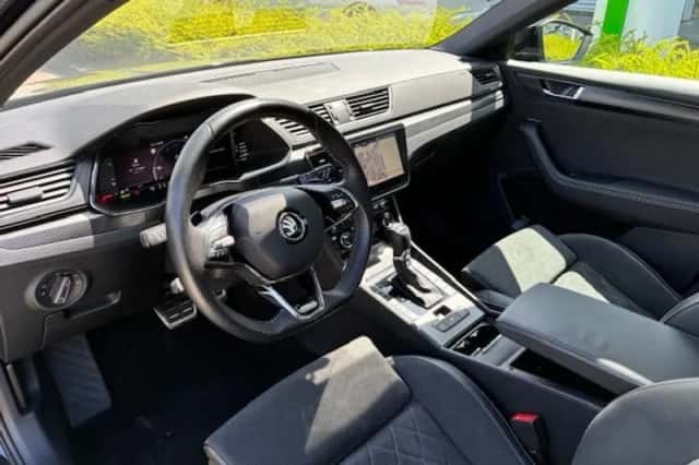 Škoda Superb (2023) thumbnail 6