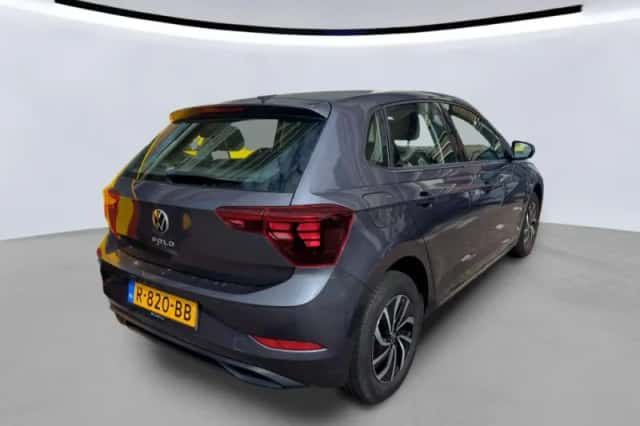 Volkswagen Polo (2022) thumbnail 5