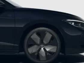 Volkswagen Passat (2025) thumbnail 5