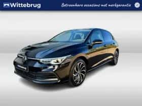 Volkswagen Golf (2022) thumbnail 1