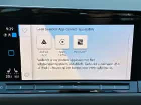 Volkswagen Golf (2022) thumbnail 18