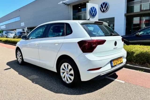 Volkswagen Polo (2024) thumbnail 3