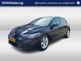 Volkswagen Golf (2022)