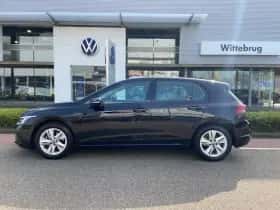 Volkswagen Golf (2022) thumbnail 17