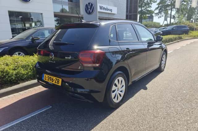 Volkswagen Polo (2021) thumbnail 4
