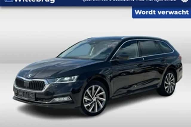Škoda Octavia (2023) thumbnail 1