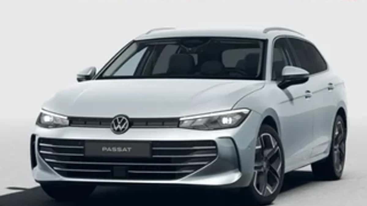 Volkswagen Passat (2025) — foto 1