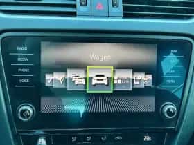 Škoda Octavia (2019) thumbnail 11