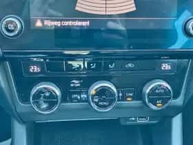 Škoda Octavia (2019) thumbnail 22