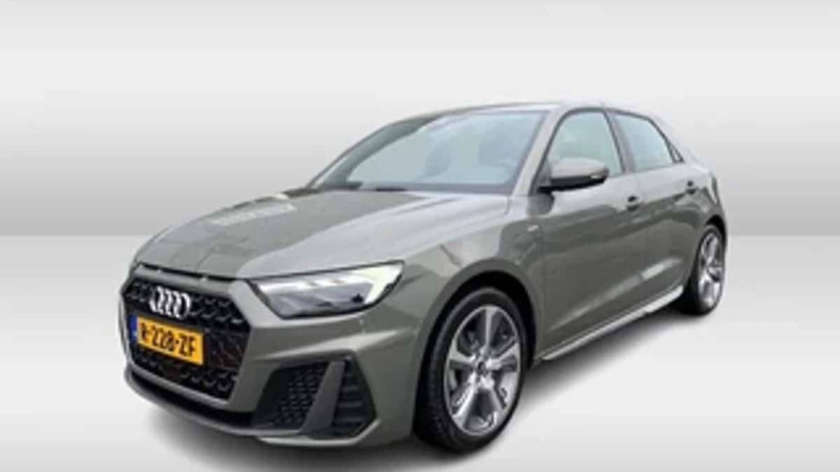 Audi A1 (2023) — foto 1