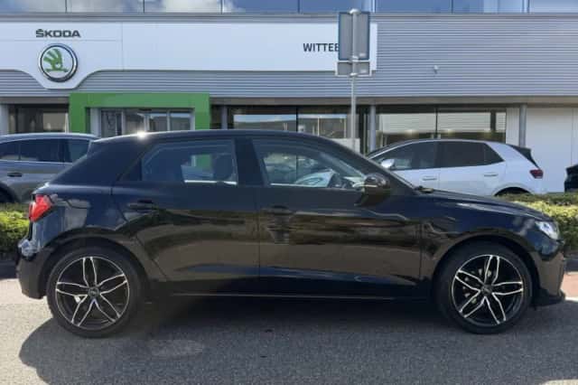 Audi A1 (2022) thumbnail 6