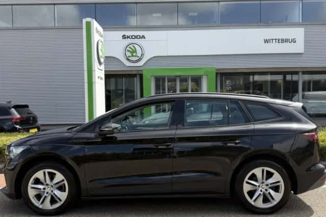 Škoda Enyaq (2021) thumbnail 2