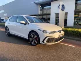 Volkswagen Golf (2021) thumbnail 4