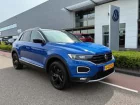 Volkswagen T-Roc (2021) thumbnail 12