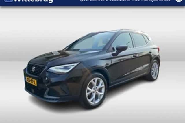 SEAT Arona (2021) thumbnail 1