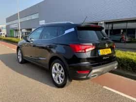 SEAT Arona (2021) thumbnail 3