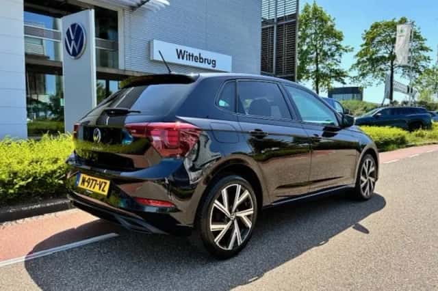Volkswagen Polo (2021) thumbnail 4