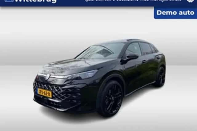 Volkswagen T-Roc (2025) thumbnail 1