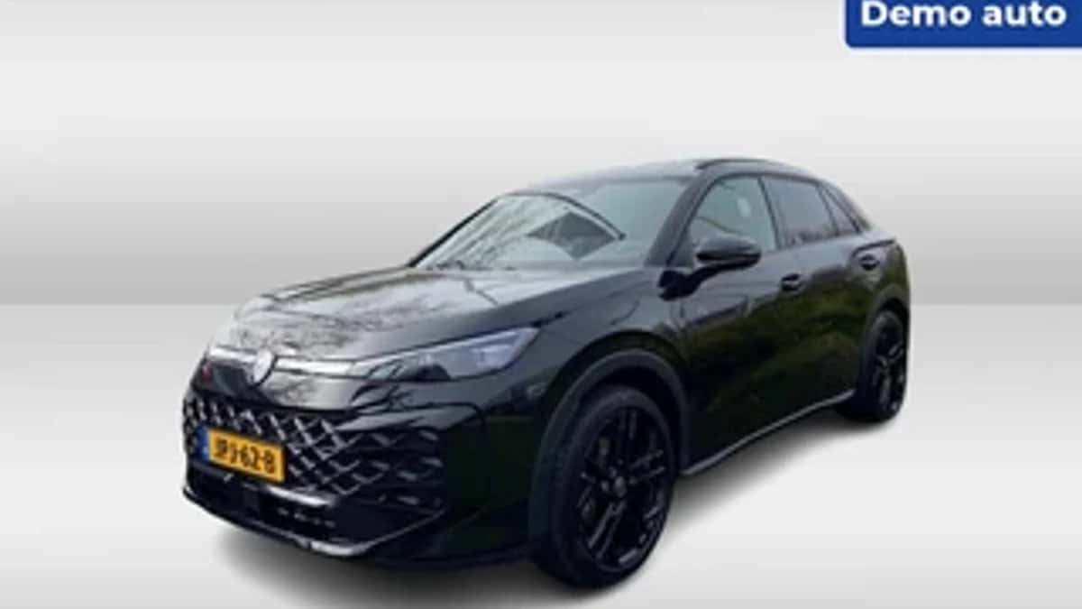 Volkswagen T-Roc (2025) — foto 1