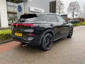 Volkswagen T-Roc (2025) thumbnail 7