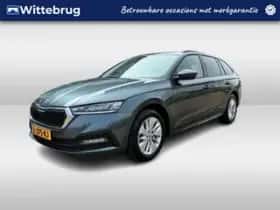 Škoda Octavia (2021) thumbnail 1