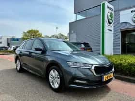 Škoda Octavia (2021) thumbnail 14