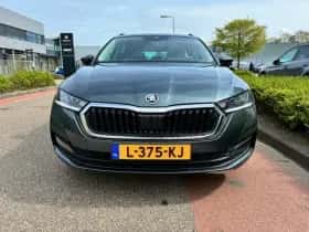 Škoda Octavia (2021) thumbnail 15