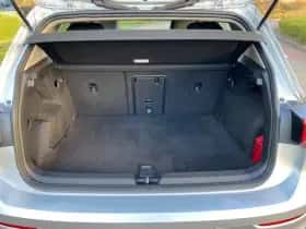 Volkswagen Golf (2021) thumbnail 13