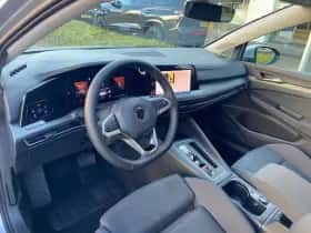 Volkswagen Golf (2021) thumbnail 6
