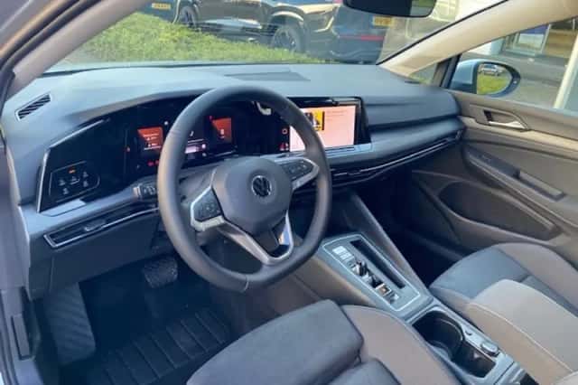 Volkswagen Golf (2021) thumbnail 6