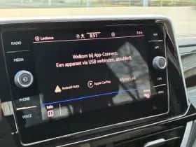 Volkswagen T-Roc (2023) thumbnail 16