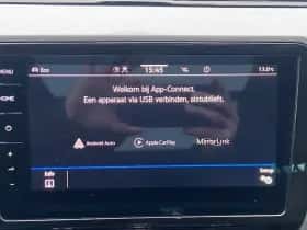 Volkswagen Passat (2022) thumbnail 15