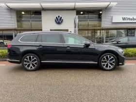 Volkswagen Passat (2022) thumbnail 8