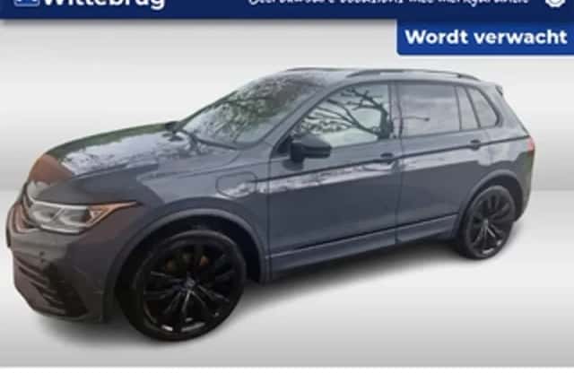 Volkswagen Tiguan (2023) thumbnail 1