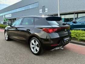 SEAT Leon (2021) thumbnail 3